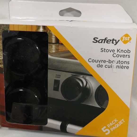 Baby items Safety 1st. Outlet Covers Stove, Knob Covers, Avent Silicone Spouts - Picture 3 of 4